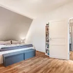 Cosy In Apartment *